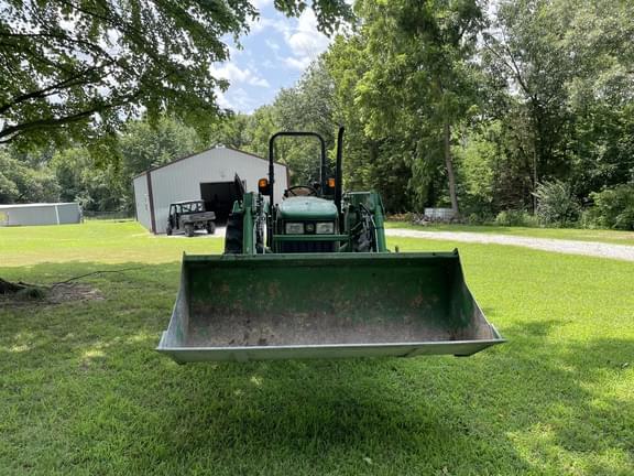 Image of John Deere 5045E equipment image 1