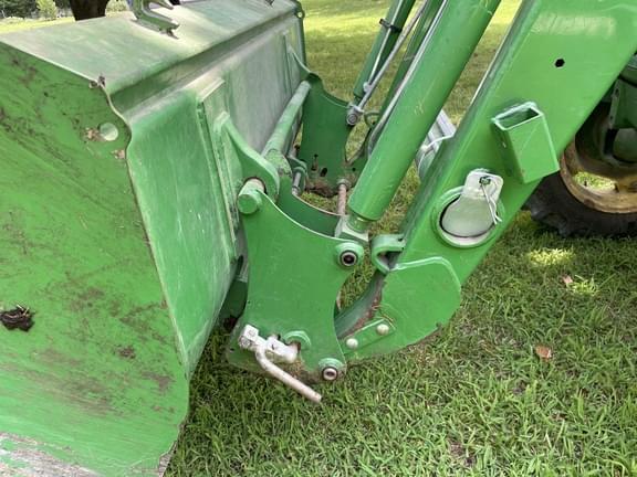 Image of John Deere 5045E equipment image 2