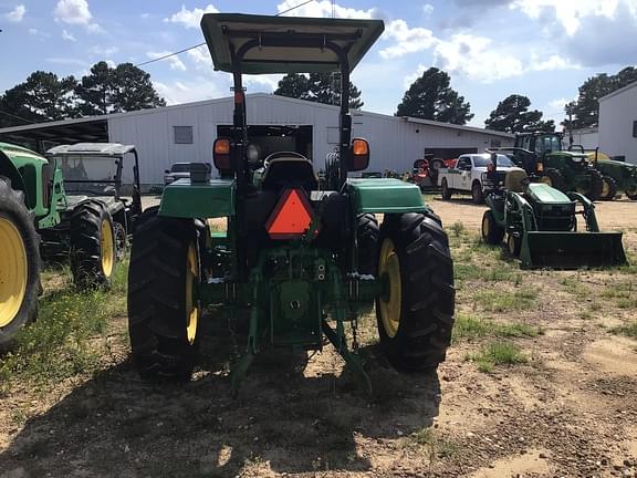 Image of John Deere 5045E equipment image 2