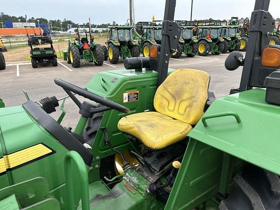Image of John Deere 5055D equipment image 2