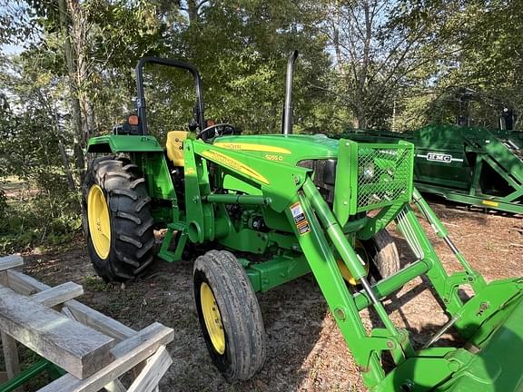 Image of John Deere 5055D equipment image 3