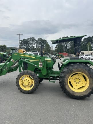 Image of John Deere 5055E equipment image 3