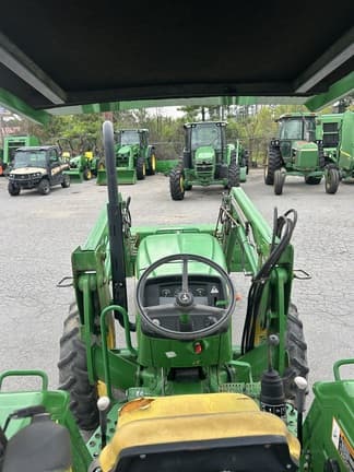 Image of John Deere 5055E equipment image 2