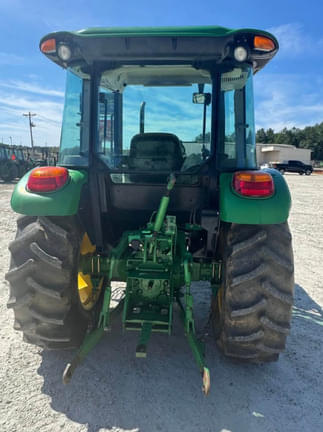 Image of John Deere 5055E equipment image 2