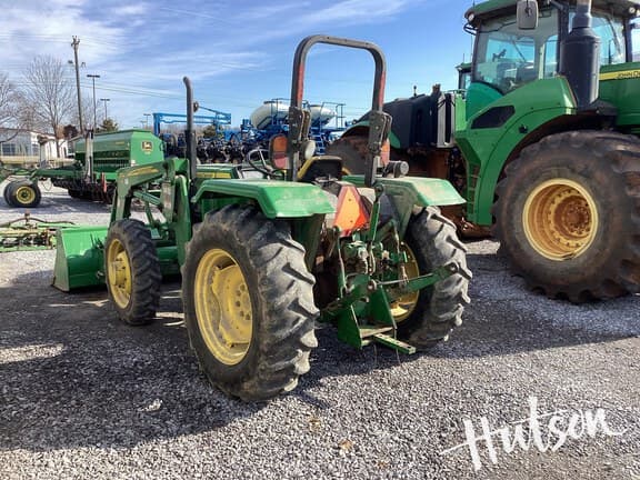 Image of John Deere 5055E equipment image 4