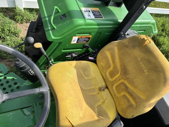 Image of John Deere 5065E equipment image 3