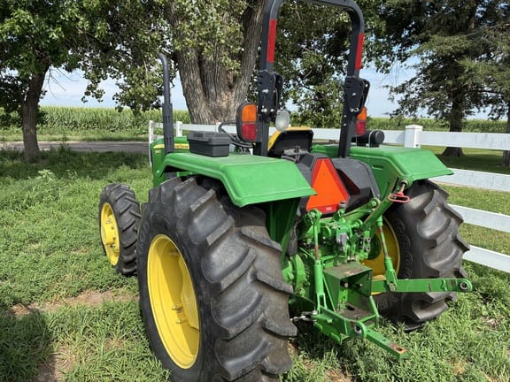 2013 John Deere 5065E Equipment Image0