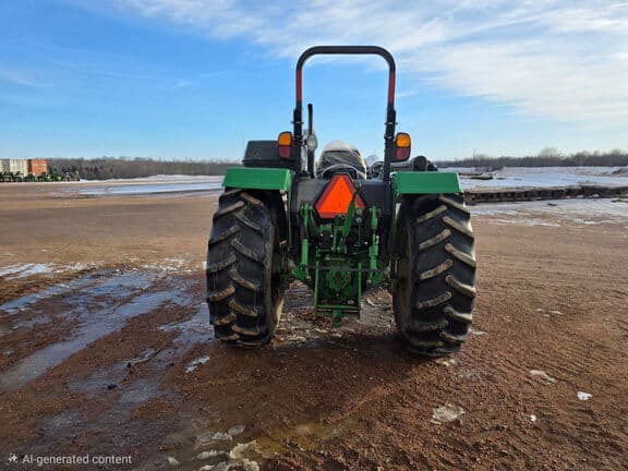 Image of John Deere 5065E equipment image 3