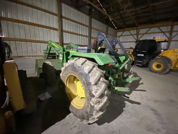 Image of John Deere 5065E equipment image 3