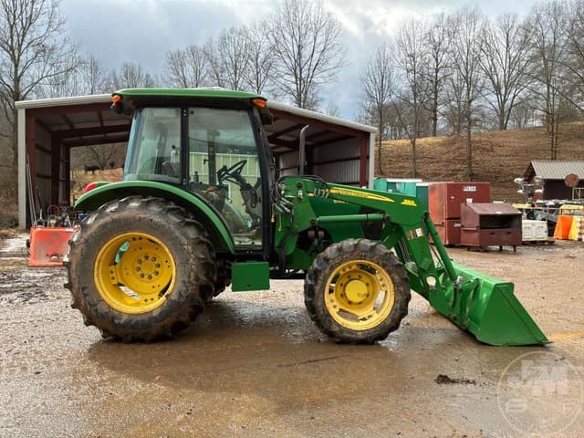 Image of John Deere 5065E equipment image 3