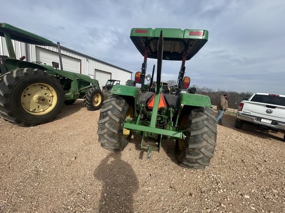 Image of John Deere 5075E equipment image 4