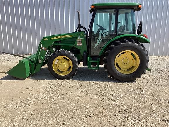 Image of John Deere 5075E Primary image