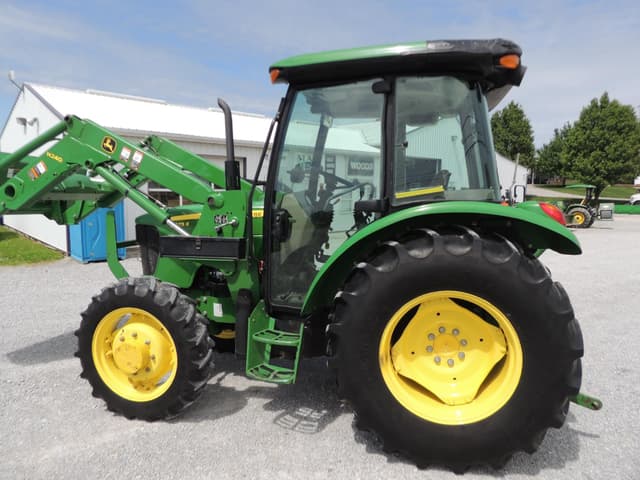 Image of John Deere 5075E equipment image 1