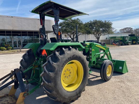 Image of John Deere 5075E equipment image 2