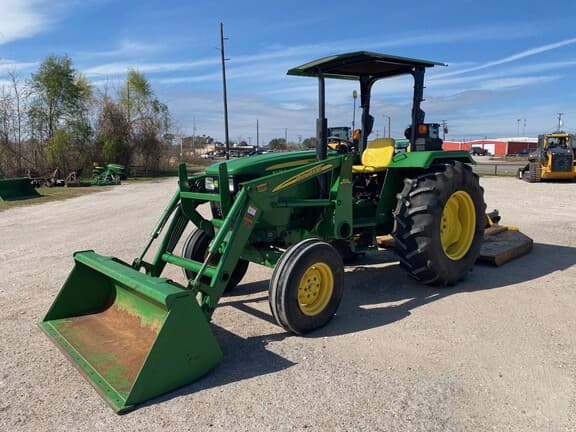 Image of John Deere 5075E equipment image 3