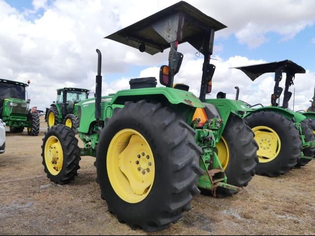 Image of John Deere 5075E equipment image 3