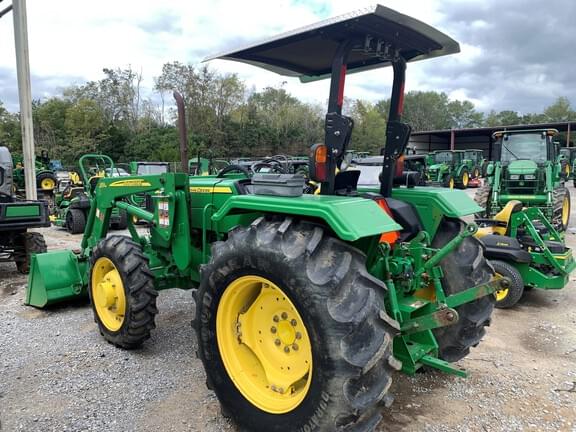 Image of John Deere 5075E equipment image 4