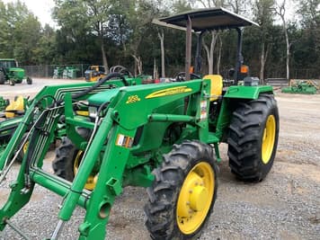 Main image John Deere 5075E
