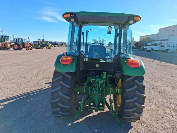 Image of John Deere 5075E equipment image 3