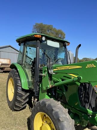 Image of John Deere 5083E equipment image 3