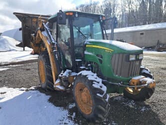 Image of John Deere 5083E equipment image 1