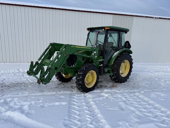 Image of John Deere 5083E equipment image 1
