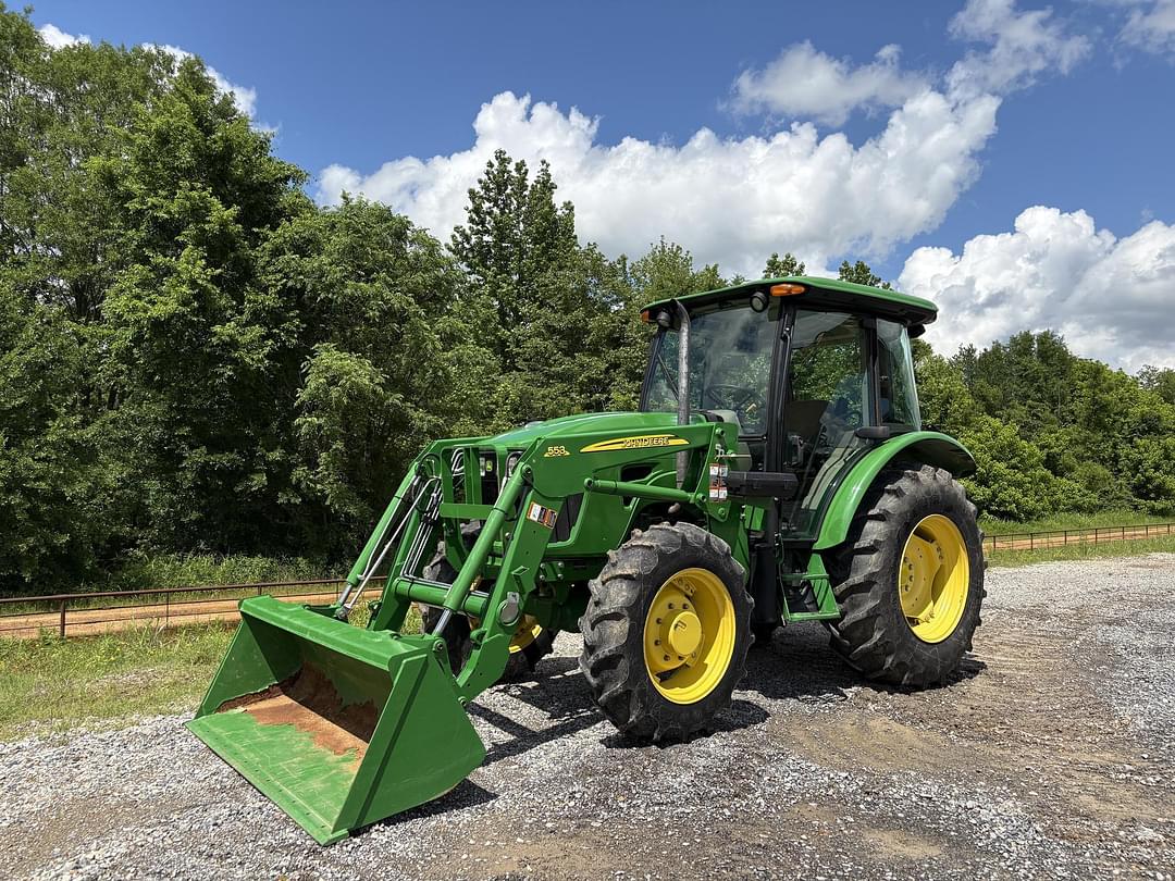 Image of John Deere 5083E Primary image
