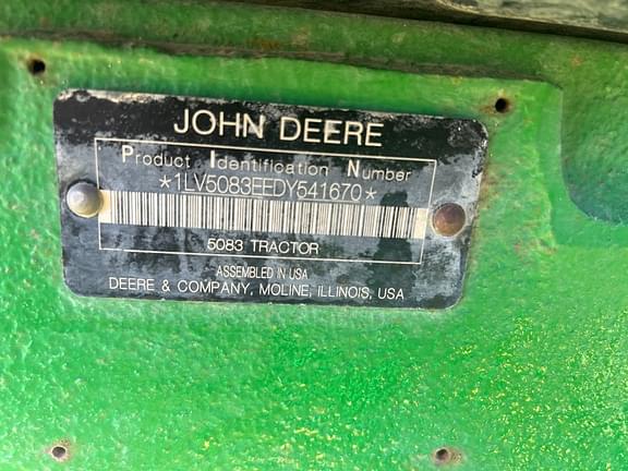 Image of John Deere 5083E equipment image 1