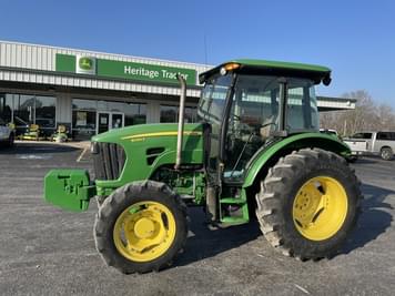 Main image John Deere 5083E