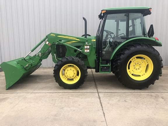 Image of John Deere 5083E Primary image