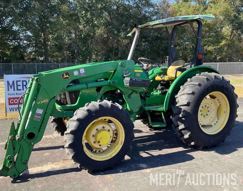 Main image John Deere 5083E