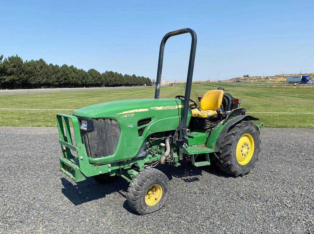 Image of John Deere 5083EN Primary image