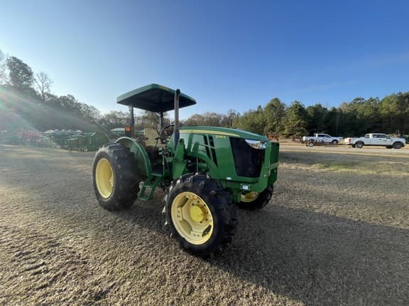 Image of John Deere 5085E Primary image