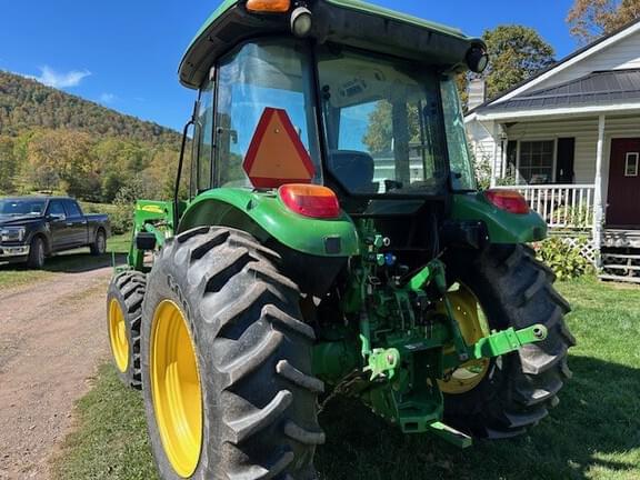 Image of John Deere 5085E equipment image 1