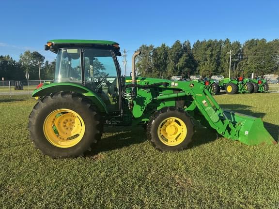 Image of John Deere 5085E equipment image 2