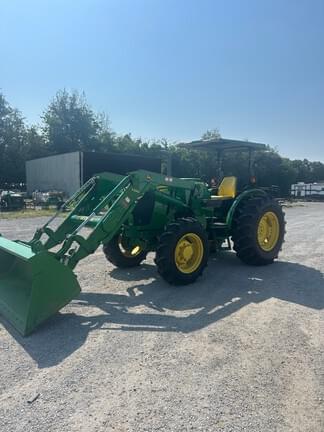 Image of John Deere 5085E Primary image