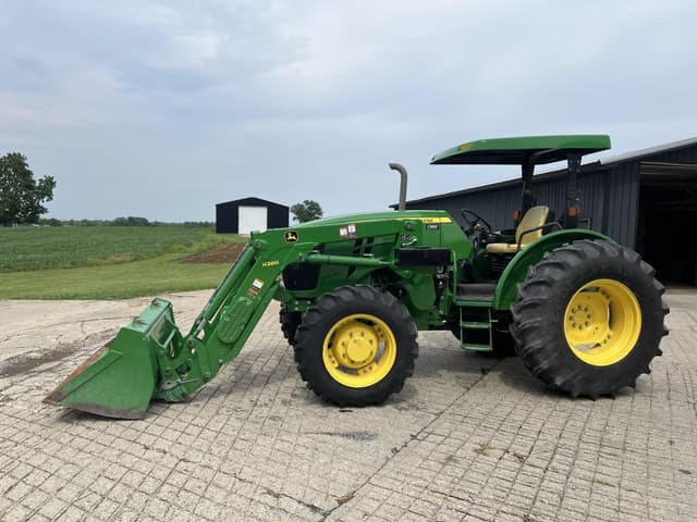 Image of John Deere 5085E equipment image 1