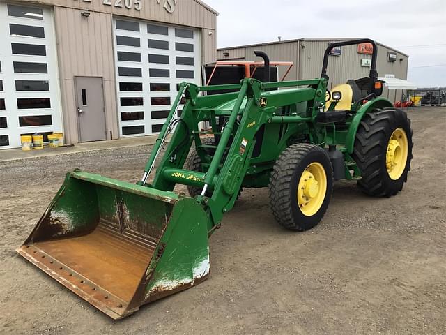 Image of John Deere 5085M equipment image 3