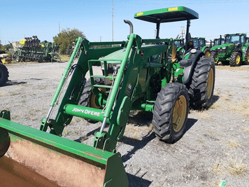 Main image John Deere 5085M
