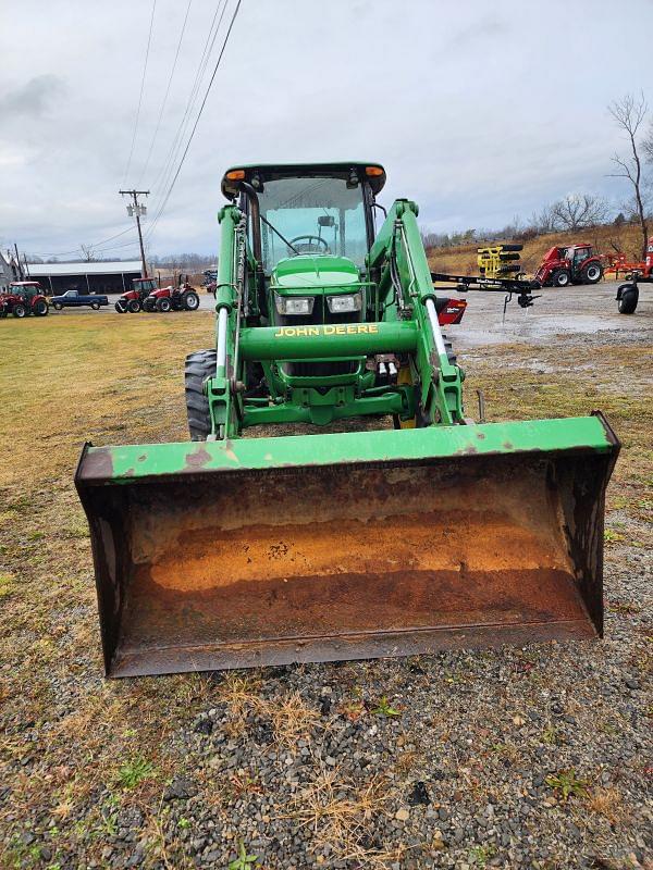 Image of John Deere 5085M equipment image 2