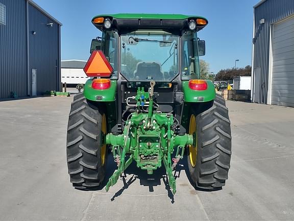 Image of John Deere 5085M equipment image 1