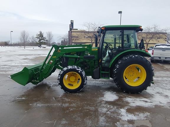 Image of John Deere 5085M Primary image