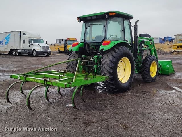 Image of John Deere 5085M equipment image 4