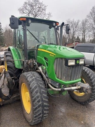 2013 John Deere 5093E Equipment Image0