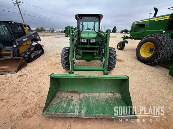 Image of John Deere 5100E equipment image 2