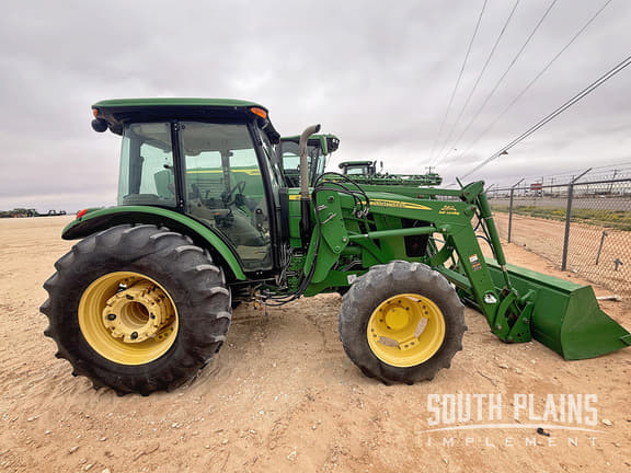 Image of John Deere 5100E equipment image 1