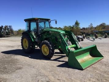 Main image John Deere 5100E