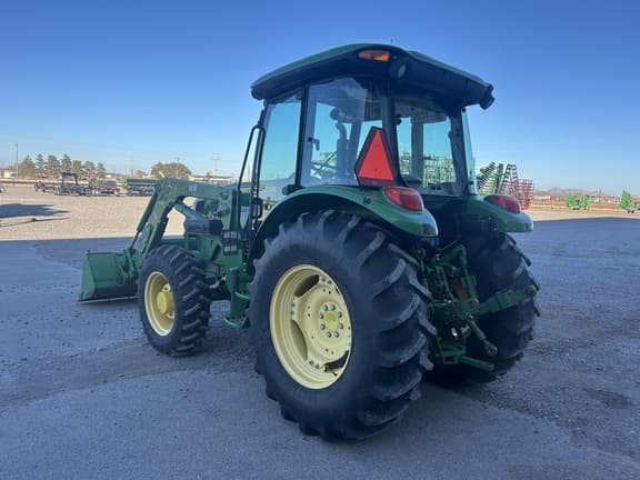 Image of John Deere 5100E equipment image 2