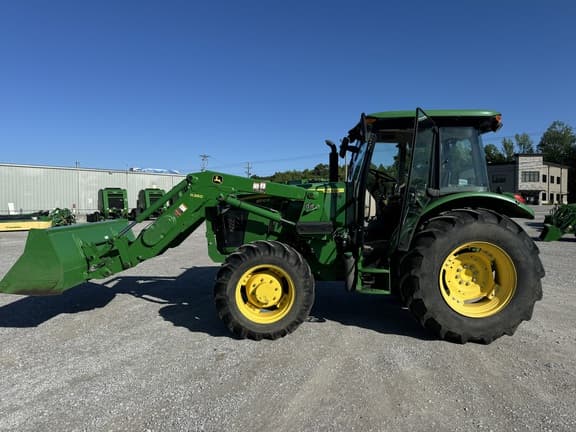 Image of John Deere 5100E equipment image 1