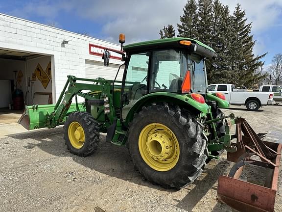 Image of John Deere 5100M equipment image 2